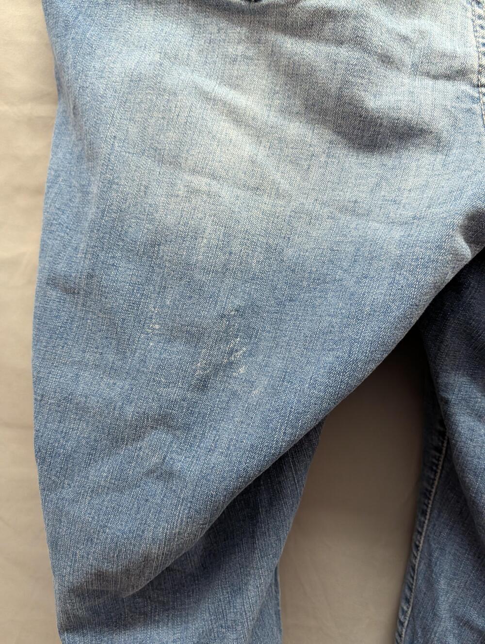 Torrid Jeans Womens 22R Plus Size Blue Distressed Ripped Light Wash Denim - Picture 16 of 16
